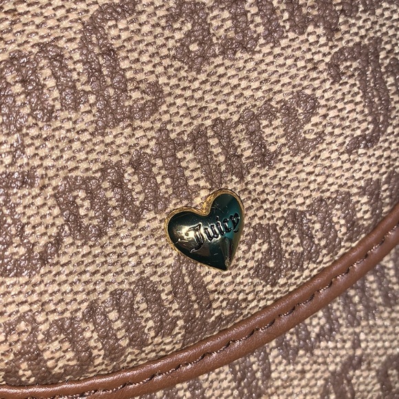 JUICY COUTURE Gothic Status Brown Love Club Cellie Purse - Picture 8 of 10